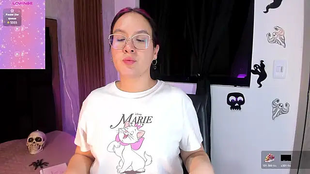 sweet--emily online show from 10.31.25