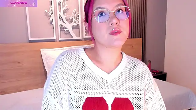 sweet--emily online show from 12.16.25