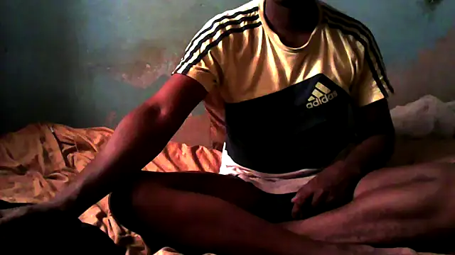 Snapshot of little__joy chatting on 01.08.26 little joy online show from 01.08.26