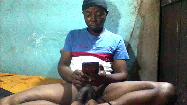 Snapshot of little__joy chatting on 03.03.26 little joy online show from 03.03.26