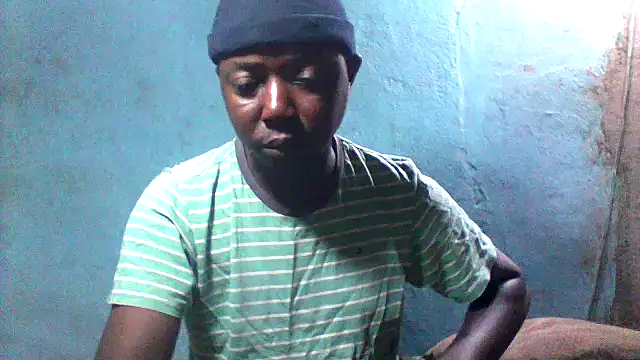 Snapshot of little__joy chatting on 03.08.26 little joy online show from 03.08.26