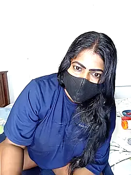 Snapshot of DISNI1997 chatting on 12.14.24 DISNI1997 online show from 12.14.24