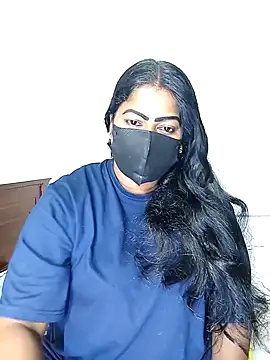 Snapshot of DISNI1997 chatting on 12.18.24 DISNI1997 online show from 12.18.24