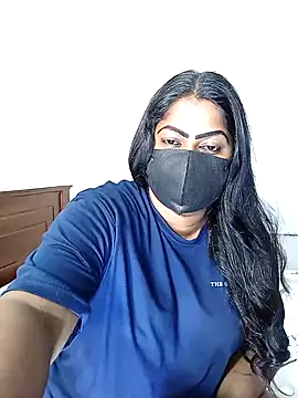 Snapshot of DISNI1997 chatting on 12.21.24 DISNI1997 online show from 12.21.24