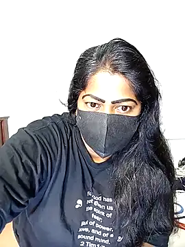 Snapshot of DISNI1997 chatting on 12.21.24 DISNI1997 online show from 12.21.24