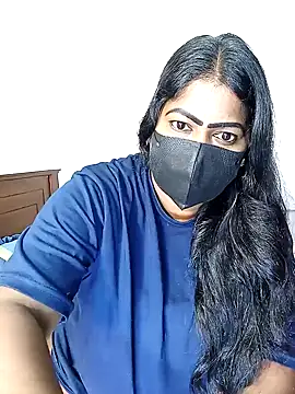 Snapshot of DISNI1997 chatting on 12.23.24 DISNI1997 online show from 12.23.24