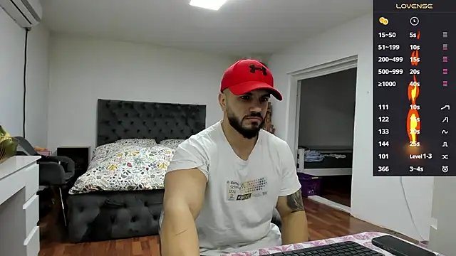 Snapshot of supermanboy94 chatting on 01.15.26 supermanboy94 online show from 01.15.26