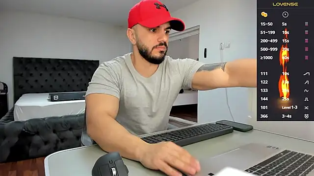 Snapshot of supermanboy94 chatting on 02.03.26 supermanboy94 online show from 02.03.26