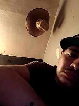 antswallowsxxx online show from 12.23.25