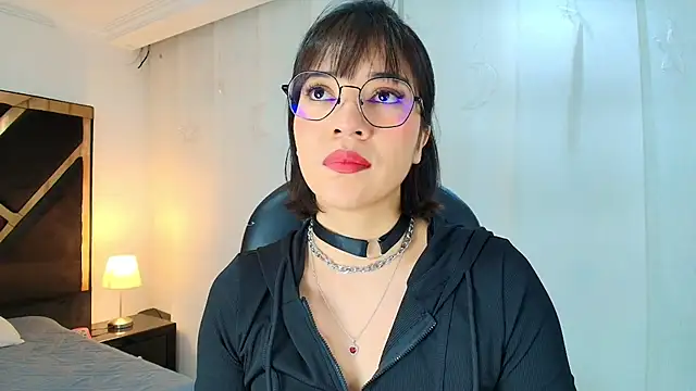 lina bedoya  online show from 05.14.26