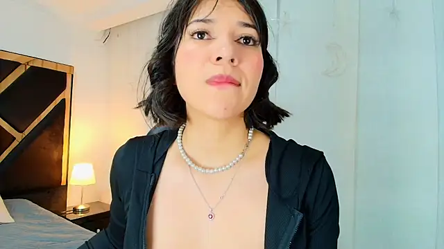 lina bedoya  online show from 06.09.26