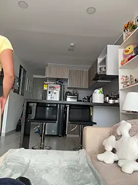 SaraParisi online show from 03.12.26