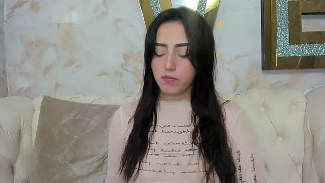 Snapshot of Lesly_sexy4u chatting on 01.09.26 Lesly sexy4u online show from 01.09.26