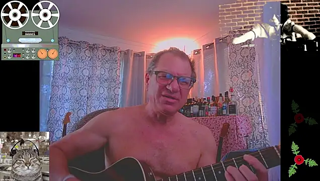 Snapshot of coryassman chatting on 07.16.26 coryassman online show from 07.16.26