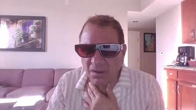 Snapshot of coryassman chatting on 07.25.26 coryassman online show from 07.25.26