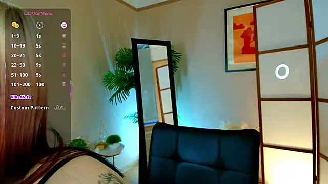 arielabradberry online show from 10.13.25