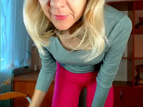 Tanya6547 online show from 10.27.25