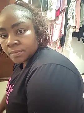 Snapshot of kaorysquirt chatting on 12.20.25 kaorysquirt online show from 12.20.25