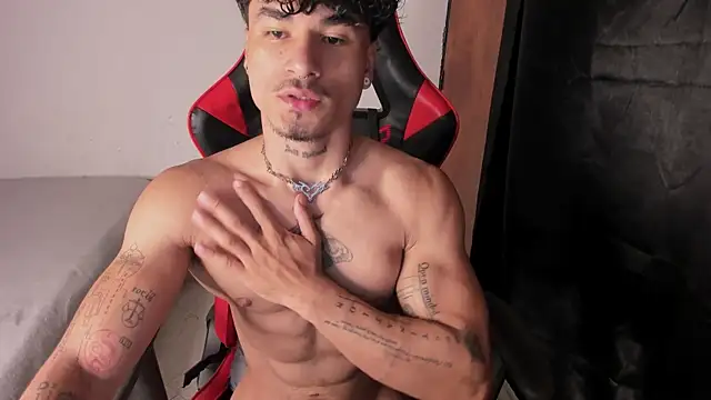 Thomas Fit1 online show from 06.04.26