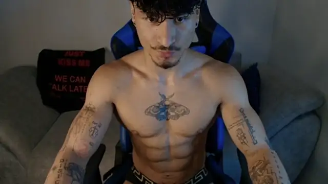 Thomas Fit1 online show from 07.12.26