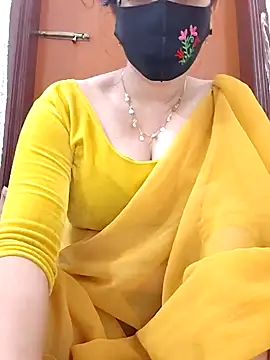 Snapshot of Anjel_Sadia chatting on 10.11.25 Anjel Sadia online show from 10.11.25