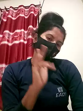 Snapshot of Cute_Nipa chatting on 01.08.25 Cute Nipa online show from 01.08.25