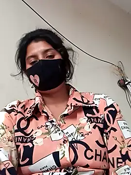 Snapshot of Cute_Nipa chatting on 01.25.25 Cute Nipa online show from 01.25.25