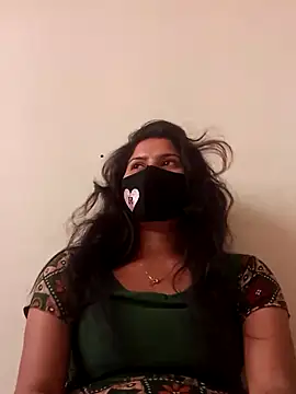 Snapshot of Cute_Nipa chatting on 03.02.25 Cute Nipa online show from 03.02.25