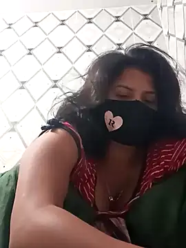 Snapshot of Cute_Nipa chatting on 03.12.25 Cute Nipa online show from 03.12.25