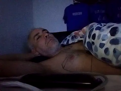 Xoc8  online show from 03.17.25