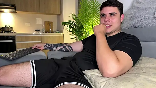 Snapshot of odin_blake chatting on 02.07.26 odin blake online show from 02.07.26