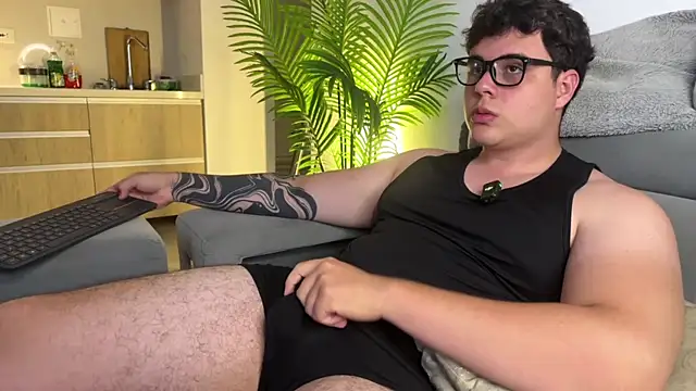 Snapshot of odin_blake chatting on 04.05.26 odin blake online show from 04.05.26