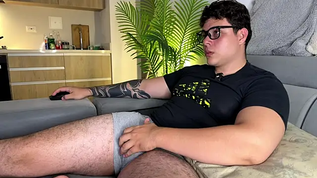 Snapshot of odin_blake chatting on 04.08.26 odin blake online show from 04.08.26