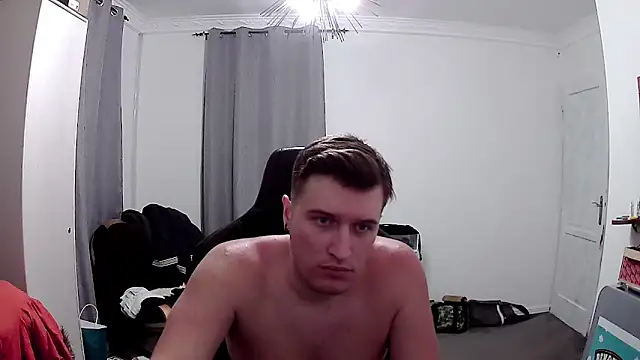 Snapshot of PKrisztian chatting on 05.20.26 PKrisztian online show from 05.20.26