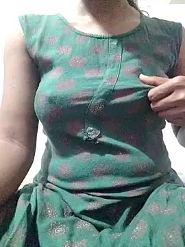 Snapshot of rituporna2004 chatting on 02.22.25 rituporna2004 online show from 02.22.25