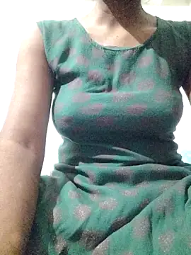 rituporna2004 online show from 02.14.26