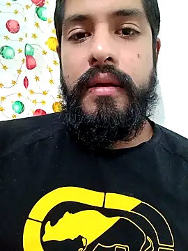 Snapshot of HombreS3n chatting on 12.31.24 HombreS3n online show from 12.31.24