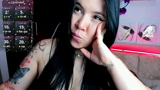 AilynRed online show from 01.08.26