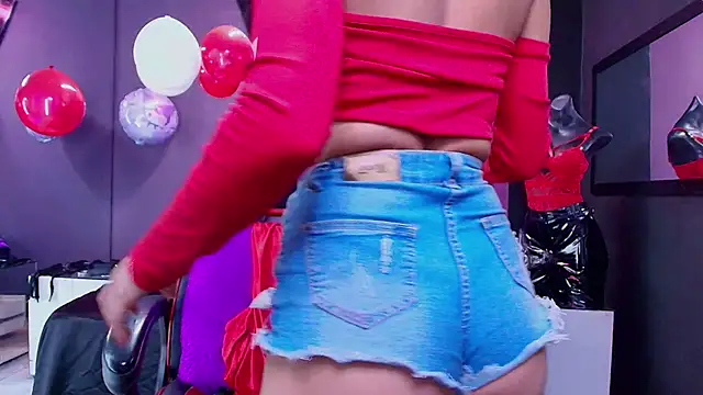 Juliet Nasty online show from 02.14.25