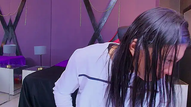 Juliet Nasty online show from 03.20.25