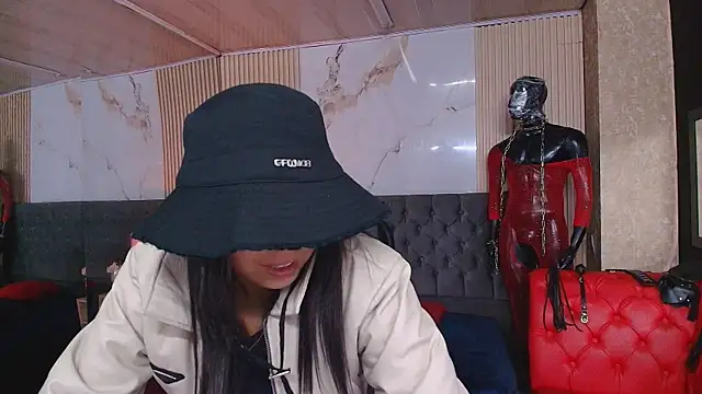 Snapshot of Juliet_Nasty chatting on 06.08.26 Juliet Nasty online show from 06.08.26
