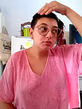 Snapshot of ConeNella chatting on 12.22.24 ConeNella online show from 12.22.24