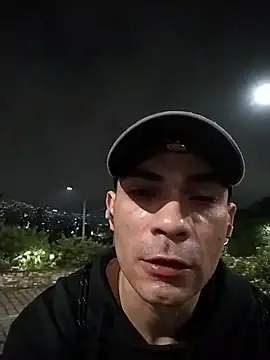 sexyboycolombi4 online show from 12.02.25