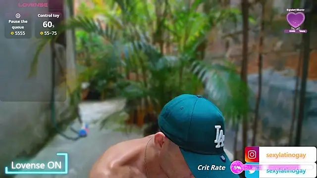 sexyboycolombi4 online show from 05.17.26