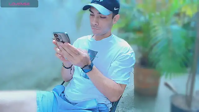 sexyboycolombi4 online show from 06.15.26