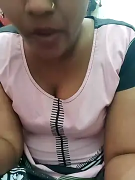 Snapshot of IslamicPimento chatting on 12.23.24 IslamicPimento online show from 12.23.24