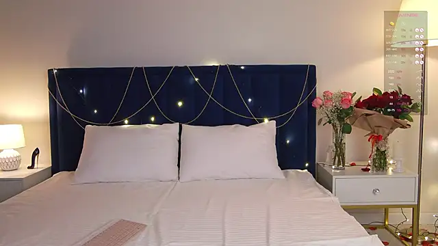 Snapshot of MilaDemies chatting on 02.19.25 MilaDemies online show from 02.19.25