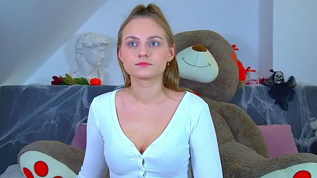 Snapshot of MelissaMelrey chatting on 11.03.25 MelissaMelrey online show from 11.03.25