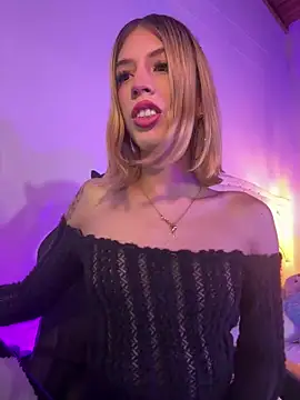 Courtney gonet online show from 03.17.25