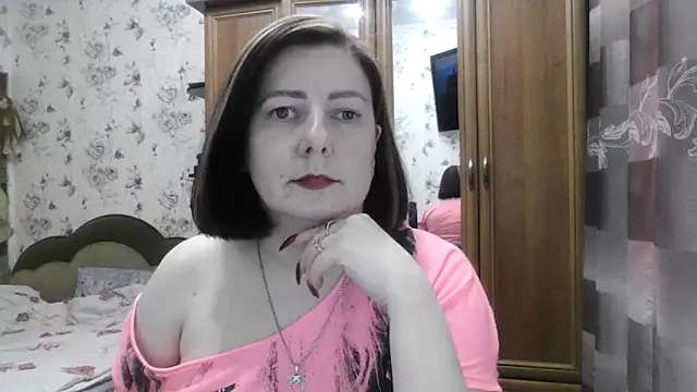 SophieNightAh online show from 12.03.25